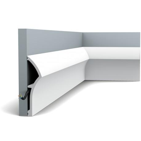 Плинтус напольный Orac SX167, дюрополимер, 173х43х2000 мм