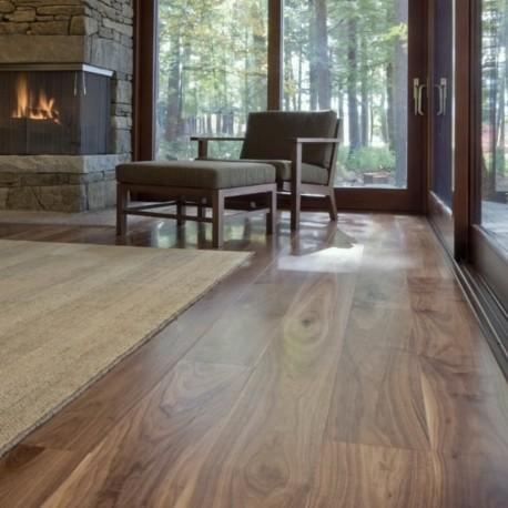 Однополосная паркетная доска Орех Американский, лак, фаска, 146 мм