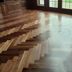 Паркетная доска Английская Ёлка Орех Американский Herringbone,  лак, 97 мм