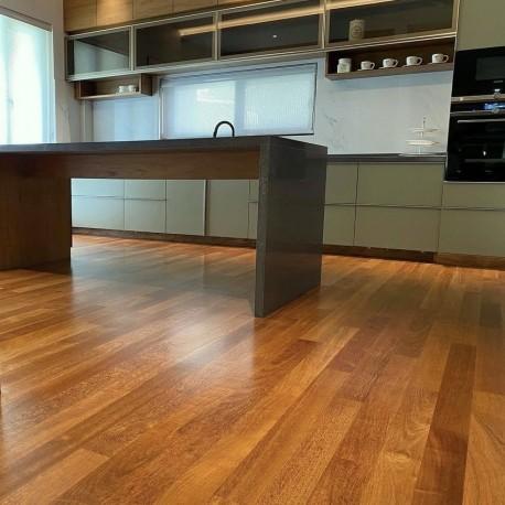 Двухполосная паркетная доска Ироко, лак, 195 мм